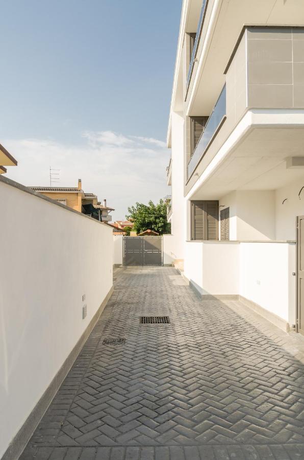 פיומיצ'ינו Fco Secrets Luxury Apartment מראה חיצוני תמונה